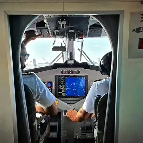 Im Cockpit